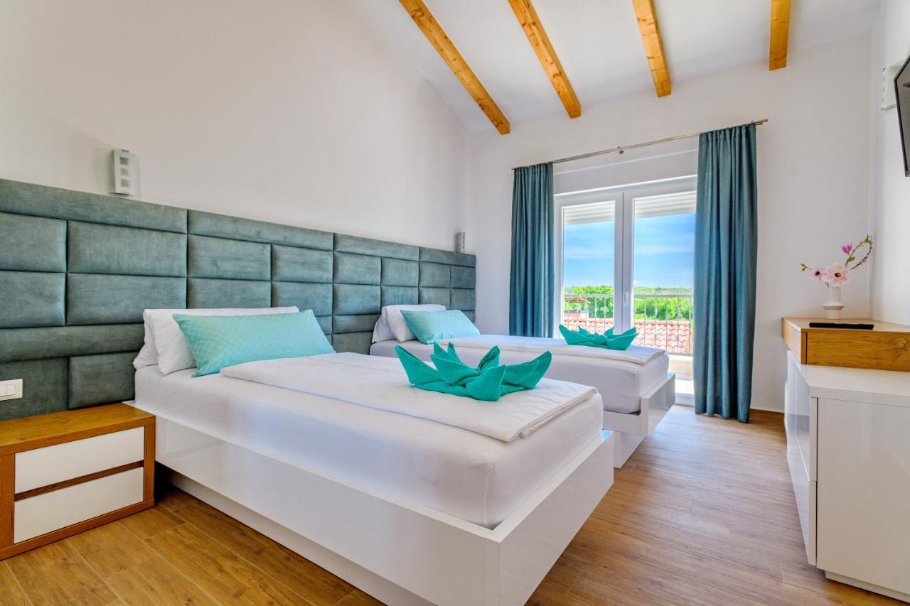Luxury Stone Villa With Pool - Brisevo Exteriér fotografie