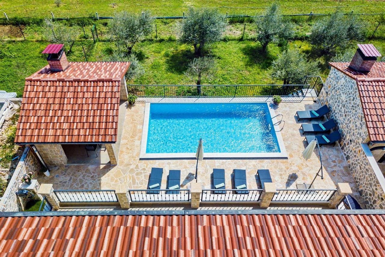 Luxury Stone Villa With Pool - Brisevo Exteriér fotografie
