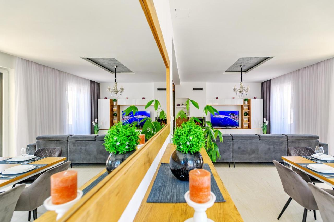 Luxury Stone Villa With Pool - Brisevo Exteriér fotografie