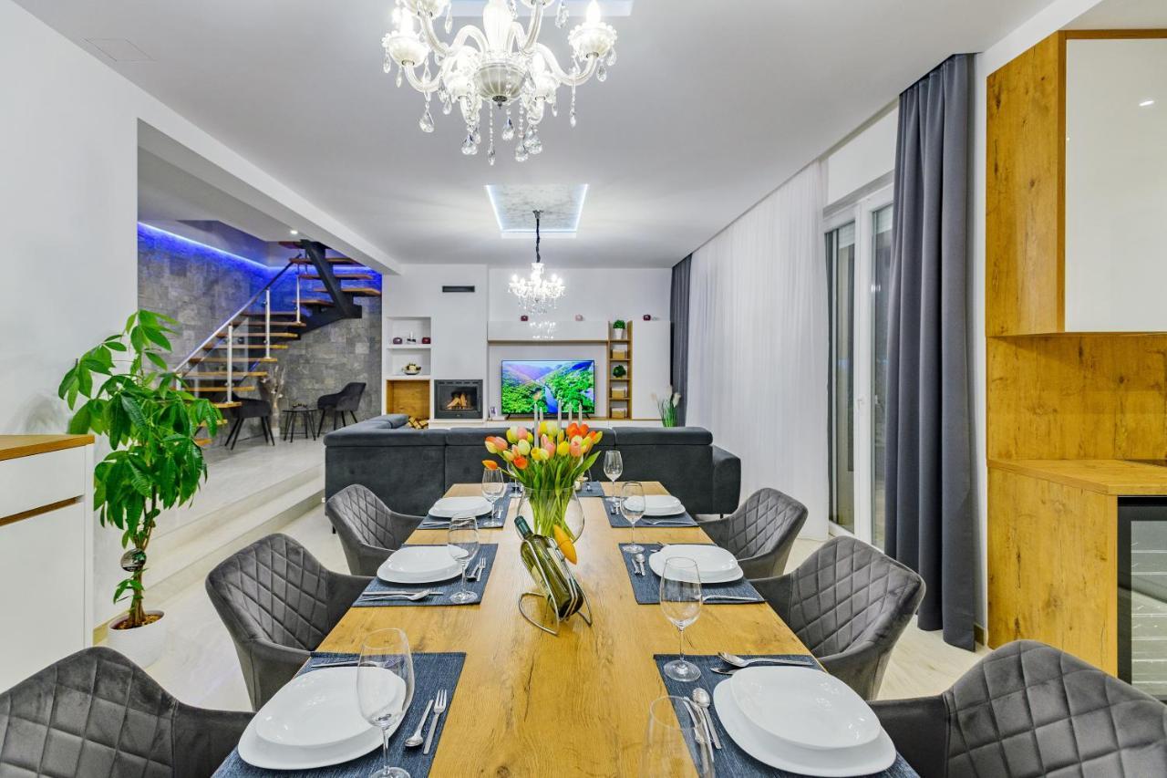 Luxury Stone Villa With Pool - Brisevo Exteriér fotografie